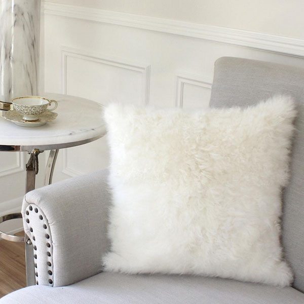 white cushion2 white cushion2