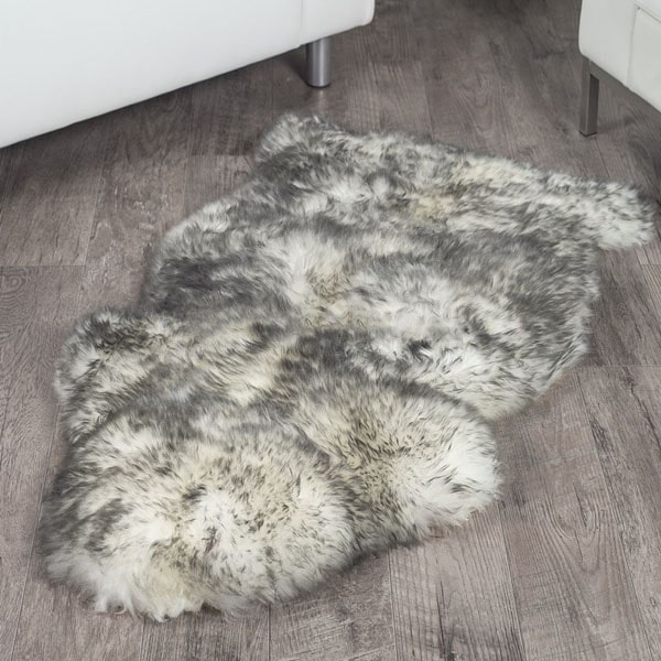 White With Grey Tips Single Sheep Skin Rug Eaglewools White With Grey Tips Single Sheep Skin Rug Eaglewools